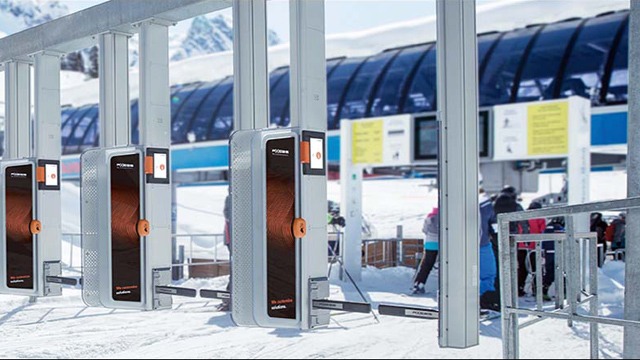RFID带来近乎无接触的门票，滑雪者可进入大门